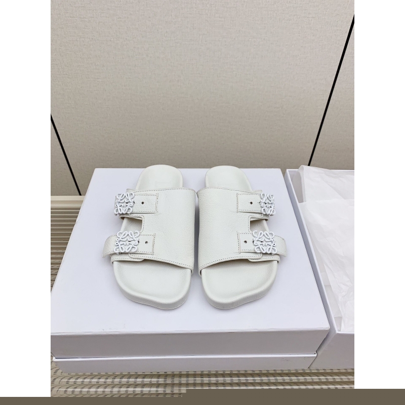 l*ew* slippers